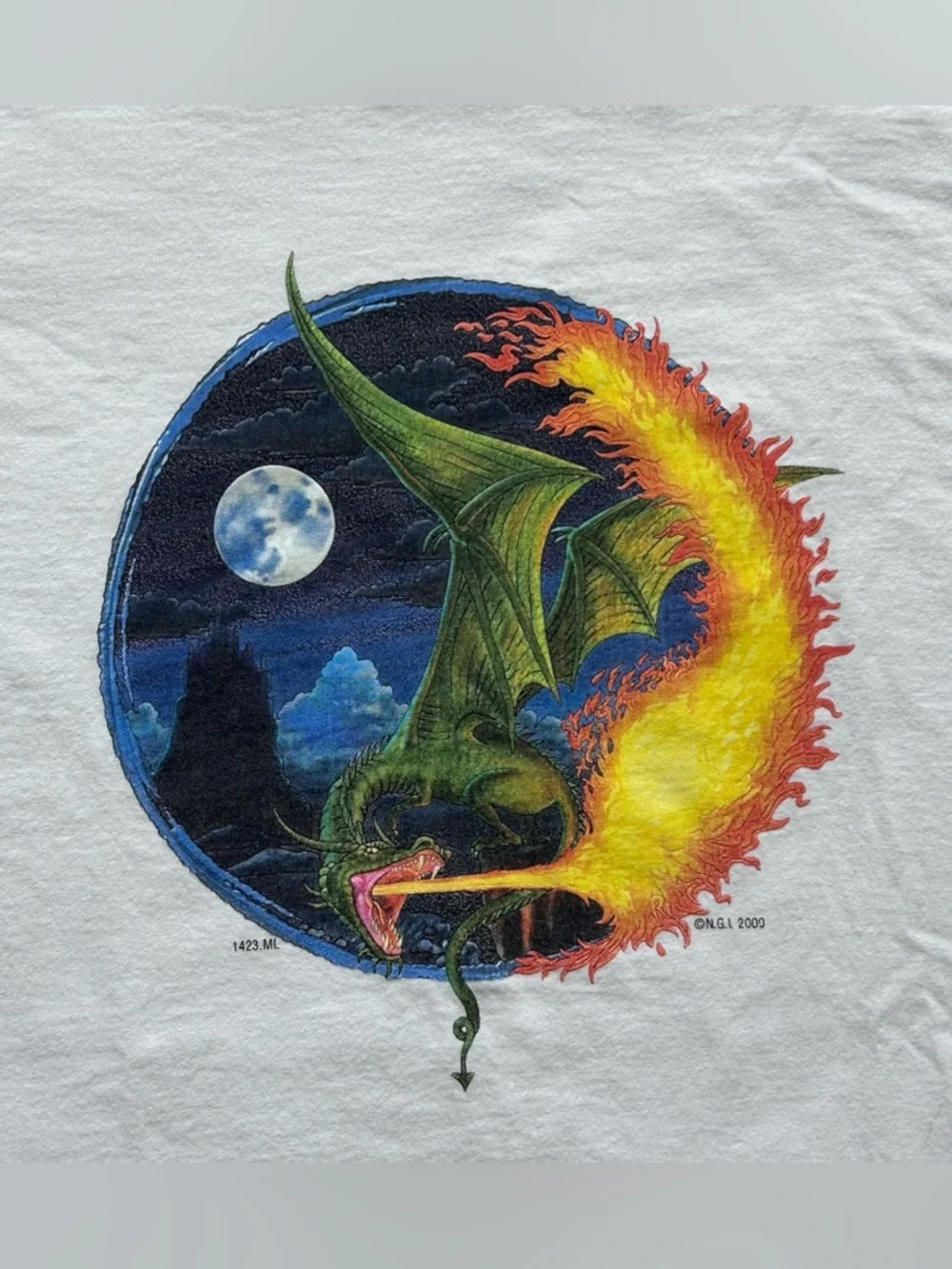 Vintage 2000 Fire Dragon Crescent Moon T-Shirt NGI Fruit of the Loom Large - Picture 2 of 6